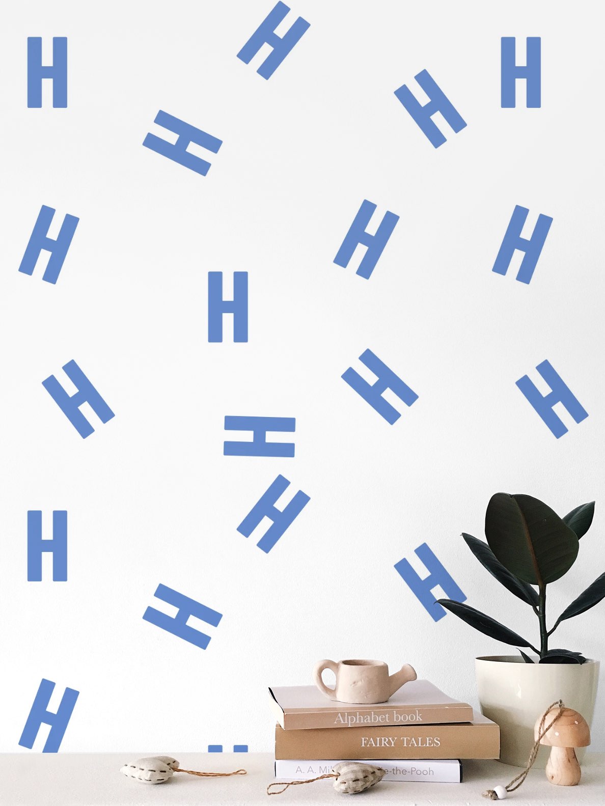 Personalised initial wallpaper