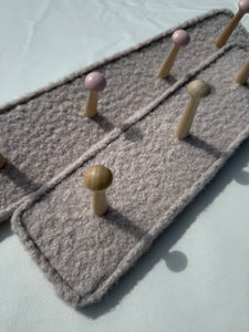 Peg racks - boucle