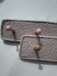 Peg racks - boucle